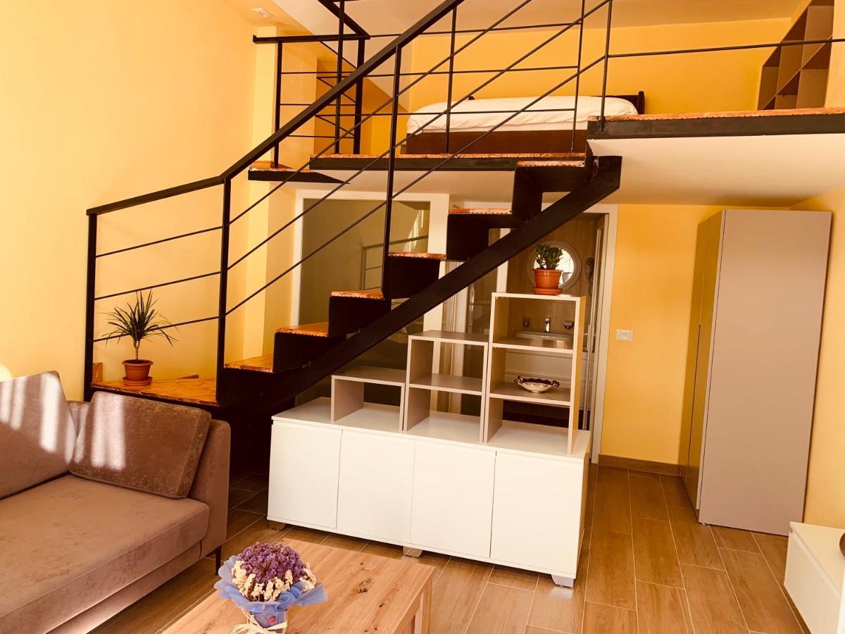 Auto Tana Guest House ติรานา ภายนอก รูปภาพ