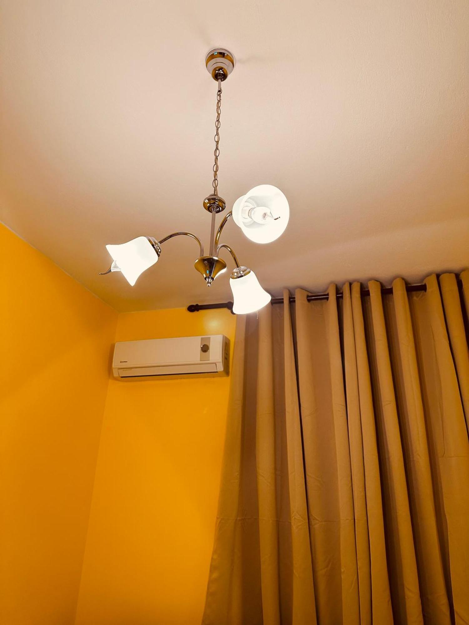 Auto Tana Guest House ติรานา ภายนอก รูปภาพ